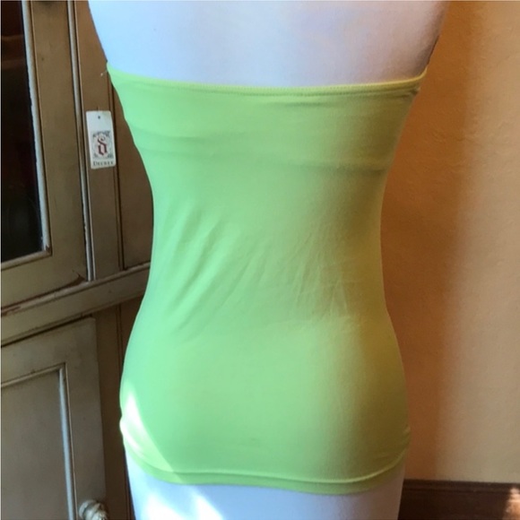 Tops NWT - Picture 6 of 8